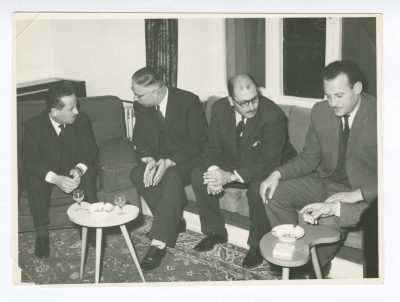 ياسرعمرو مع زملائه أعضاء مجلس النواب الأردني، عمّان-الأردن، 1963