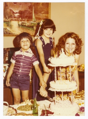 Maha El-Saca celebrating the birthday of her daughter Iman