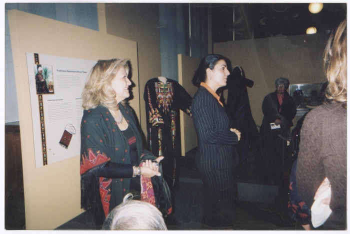 Maha El-Saca and her daughter 