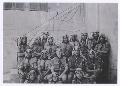 جريس أبو رمانة ضمن فريق كشافة مدرسة صهيون بالقدس