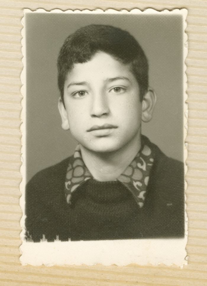 Kifah Amro, Dura, 1974- 1976