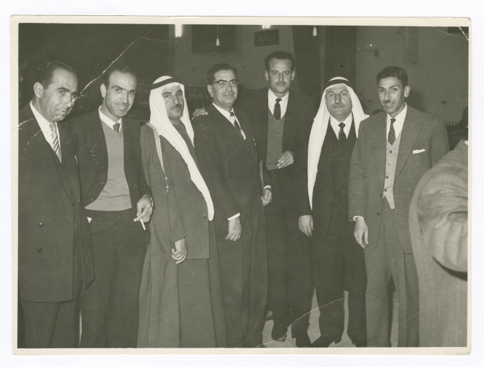 ياسر عمرو وزملاؤه الأعضاء بمجلس النواب الأردني، عمّان، 1963