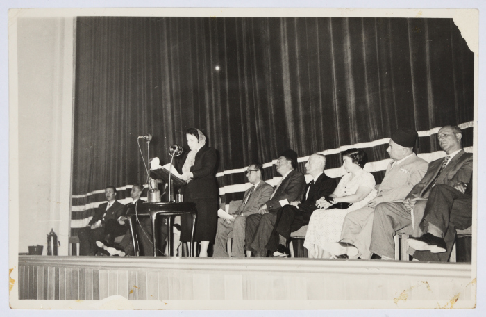 Zalekha Shuhabi giving a speech during the memorial service of Khalil al-Sakakini