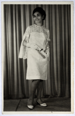 A Portrait of Nahla Qura
