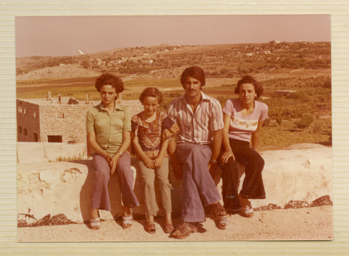 Members of the Amro Family, Dura, 1978- 1979