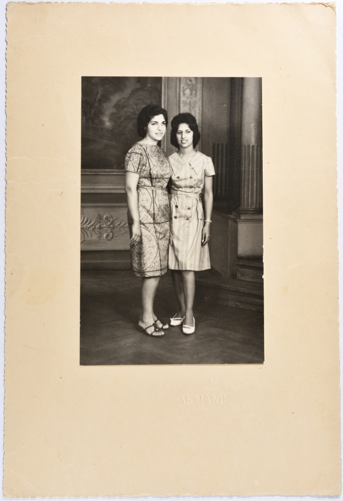 آسيا طه وليلى ترزي، عدن-اليمن، 1964