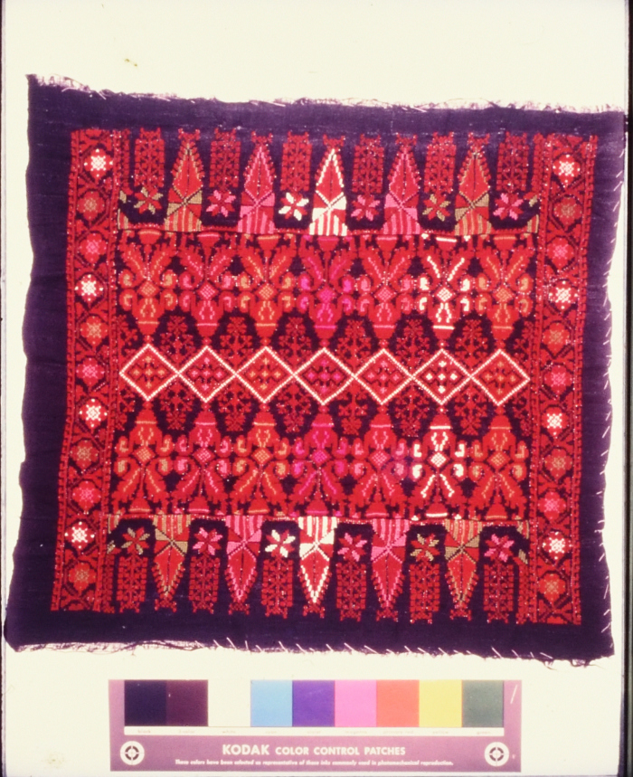 Handmade Embroidery Products by the Association for the Development of Palestinian Camps (INAASH) 