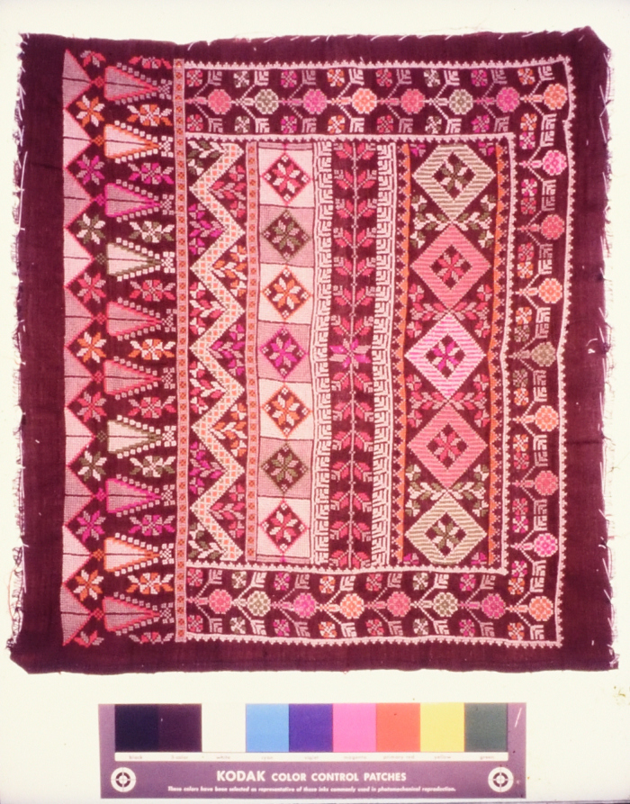 Handmade Embroidery Products by the Association for the Development of Palestinian Camps (INAASH) 