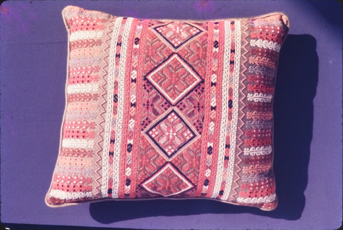 Handmade Embroidery Products by the Association for the Development of Palestinian Camps (INAASH) 