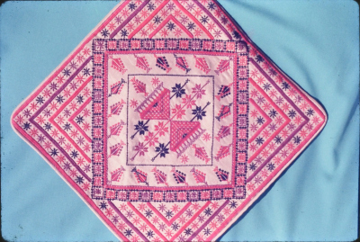 Handmade Embroidery Products by the Association for the Development of Palestinian Camps (INAASH) 