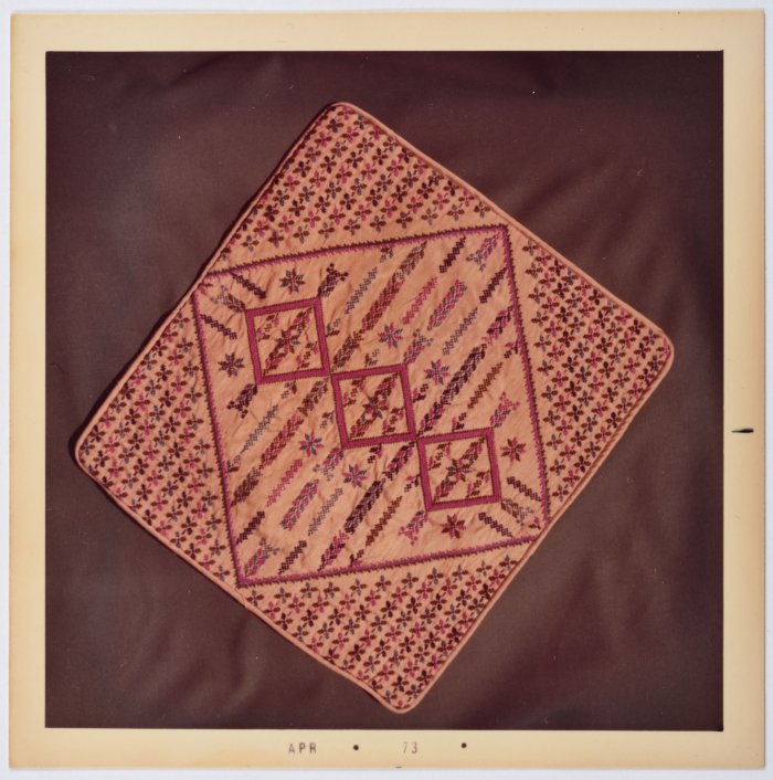 Handmade Embroidery Products by the Association for the Development of Palestinian Camps (INAASH) 