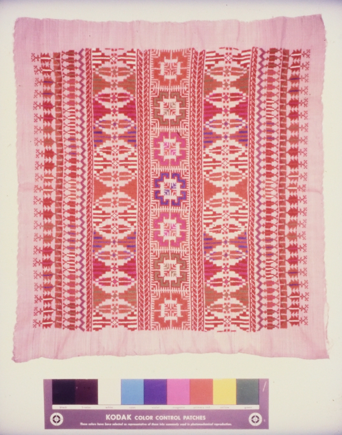 Handmade Embroidery Products by the Association for the Development of Palestinian Camps (INAASH) 