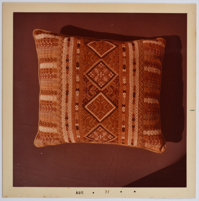 Handmade Embroidery Products by the Association for the Development of Palestinian Camps (INAASH) 