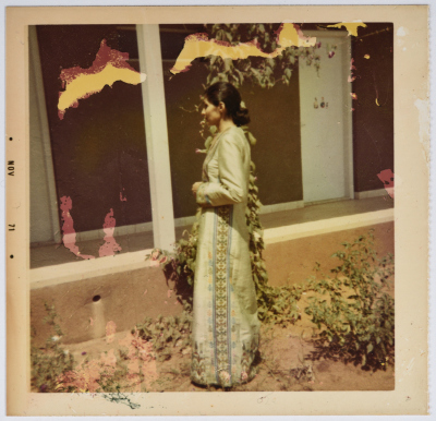 مطرزات فلسطينية تراثية من انتاج انعاش المخيم