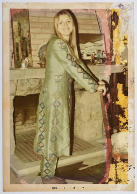 مطرزات فلسطينية تراثية من انتاج انعاش المخيم