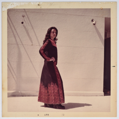 مطرزات فلسطينية تراثية من انتاج انعاش المخيم