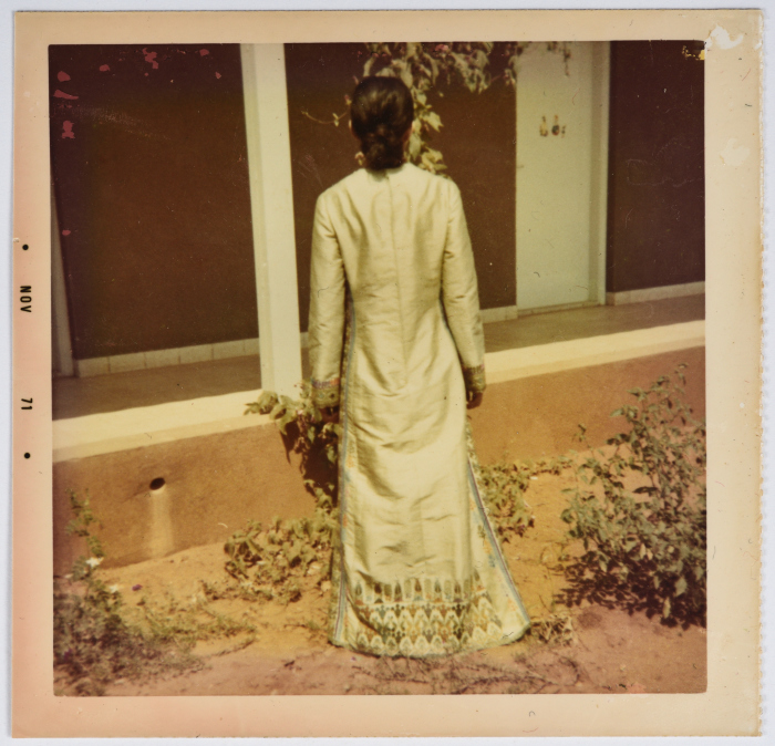 مطرزات فلسطينية تراثية من انتاج انعاش المخيم