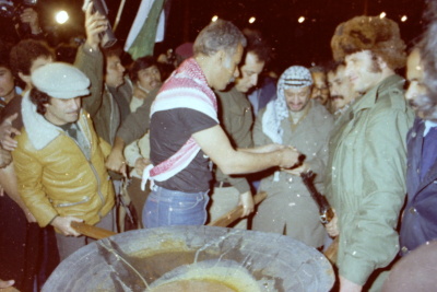 عرض المشاعل في احدى احتفالات الثورة عام 1977
