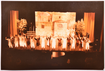 A Glimpse of el-Funoun Palestinian Popular Dance Troupe