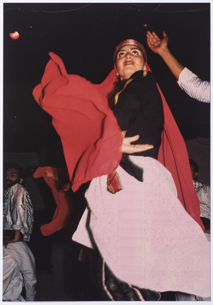 فرقة الفنون الشعبية في نادي بيرزيت قدمت عرض من لوحات راقصة