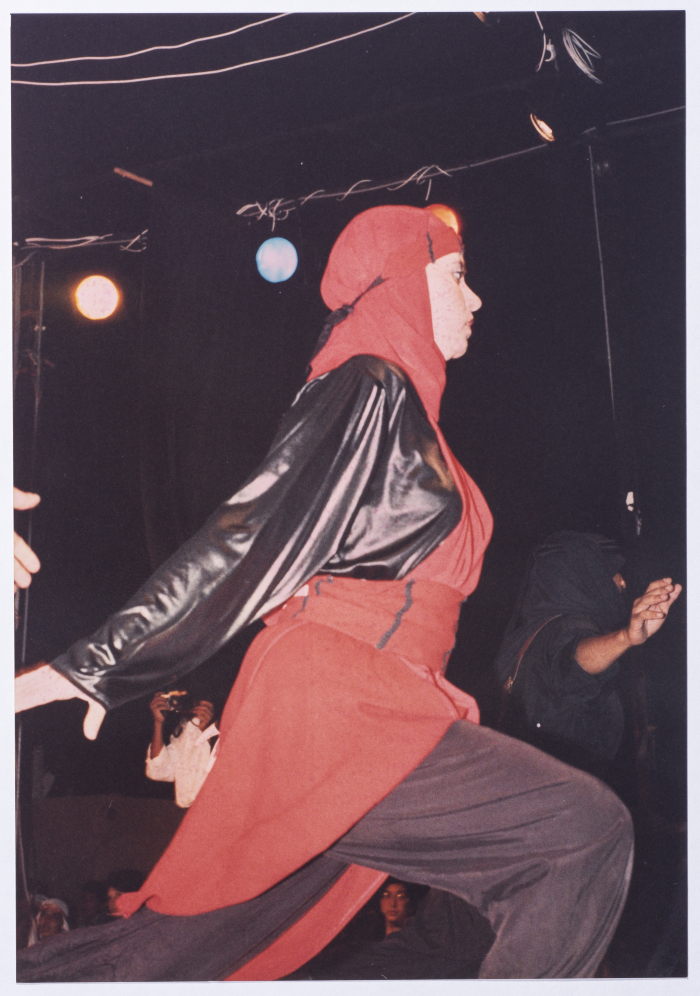 فرقة الفنون الشعبية في نادي بيرزيت قدمت عرض من لوحات راقصة