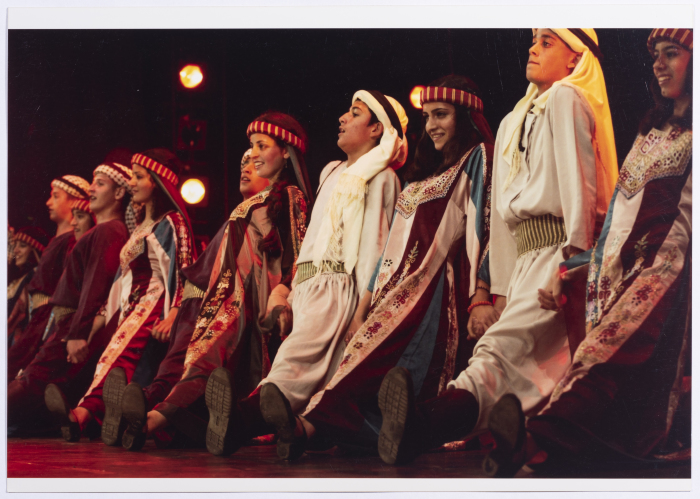 مشاركة براعم الفنون الشعبية في بلدية رام الله عرض