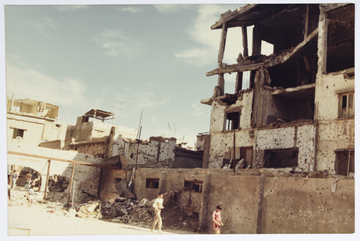 آثار الدمار، مخيم شاتيلا، 1986