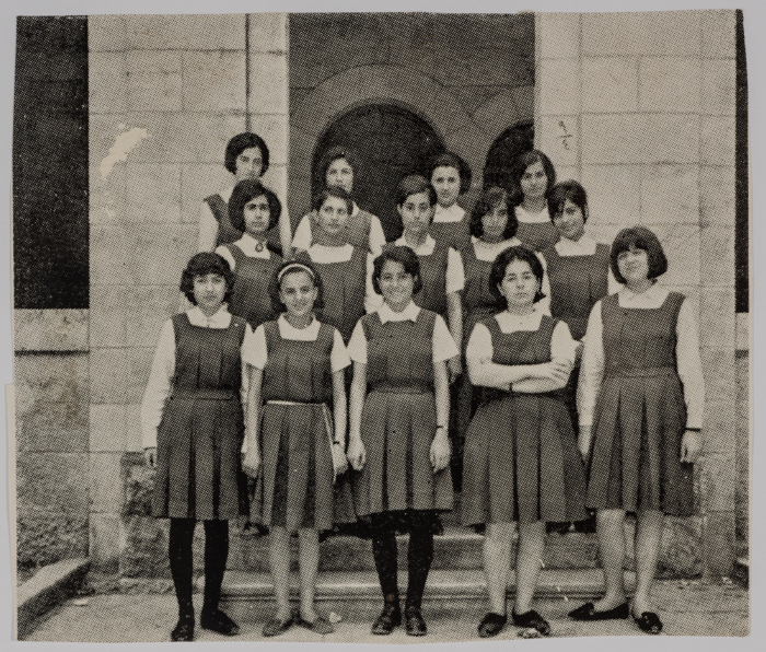 مجموعة من طالبات مدرسة الفرندز عام 1968