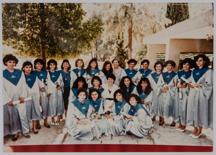خريجات مدرسة الفرندز لعام 1988