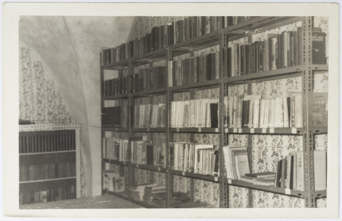 مكتبة اتحاد شبان الطيبة 