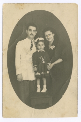 Writer Emile Habibi with his wife and daughter