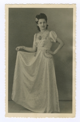 Nada Abdullah in her engagement dress