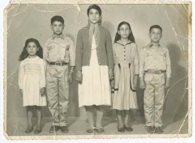 Picture of Five Children from ʾabu Khdair Family