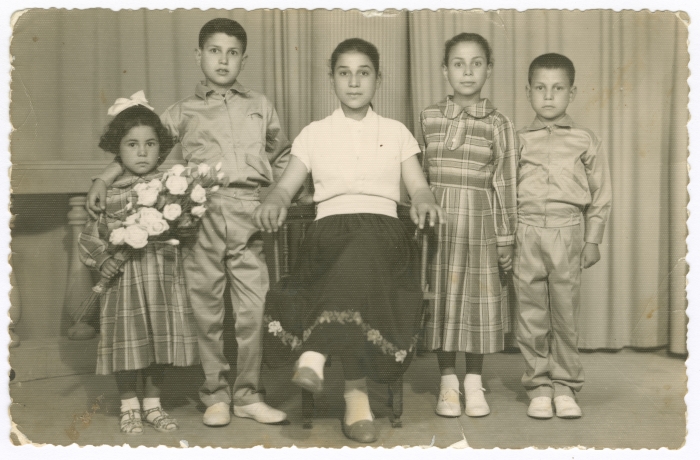 Picture of Five Children from ʾabu Khdair Family
