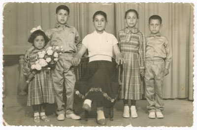 Picture of Five Children from ʾabu Khdair Family