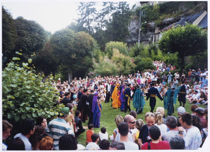 The Folk Arts Band presents Zagared