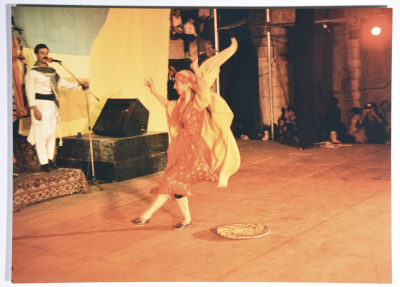 فرقة الفنون الشعبية في بيرزيت تقدم عرض 