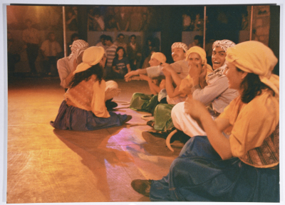 فرقة الفنون الشعبية في بيرزيت مهرجان فلسطين الأول تقدم عرض 