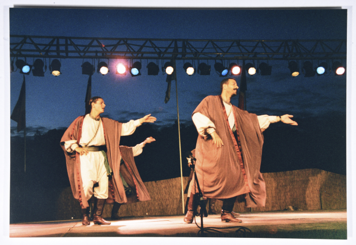 فرقة الفنون الشعبية في فرنسا