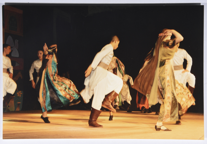 A Glimpse of the Palestinian Folk Vista Show by el-Funoun Baraem Group, 2002
