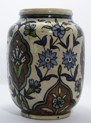 Pottery vase