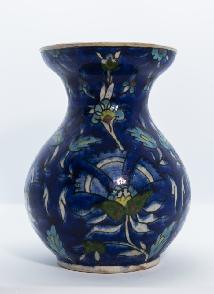 Pottery vase