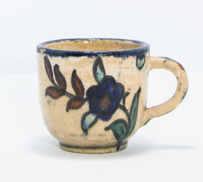 Pottery cup