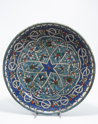 Pottery pot