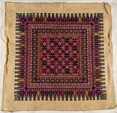 An Embroidered Piece by INAASH Association Members, Lebanon, the 1970s 