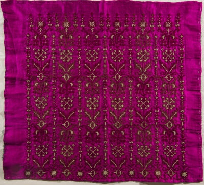 قطعة مُطرزةٌ أنتجتها نساء جمعية إنعاش المخيم، لبنان، سبعينيات القرن العشرين