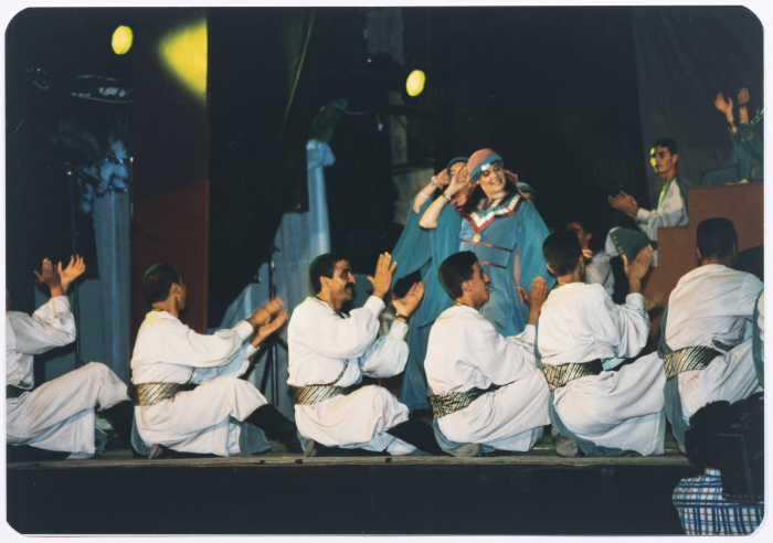 A Glimpse of el-Funoun Palestinian Popular Dance Troupe's “Zaghareed” Dance Show in 1997