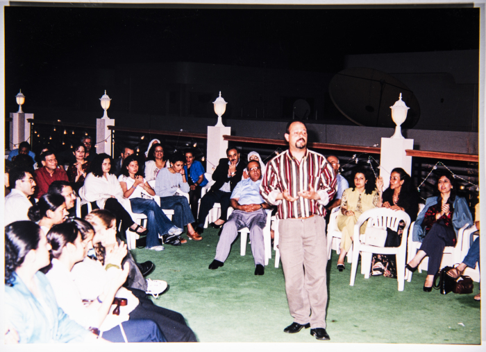 فرقة الفنون الشعبية، الإمارات العربية المتحدة، 2002