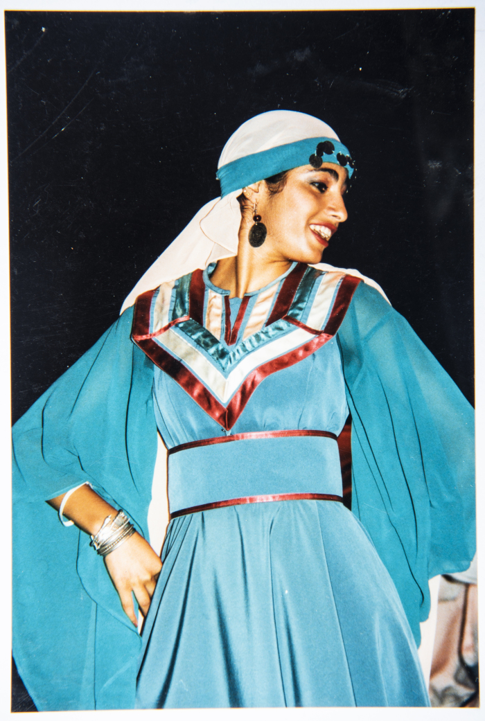 A Glimpse of el-Funoun Palestinian Popular Dance Troupe's “Zaghareed” Dance Show in 1997