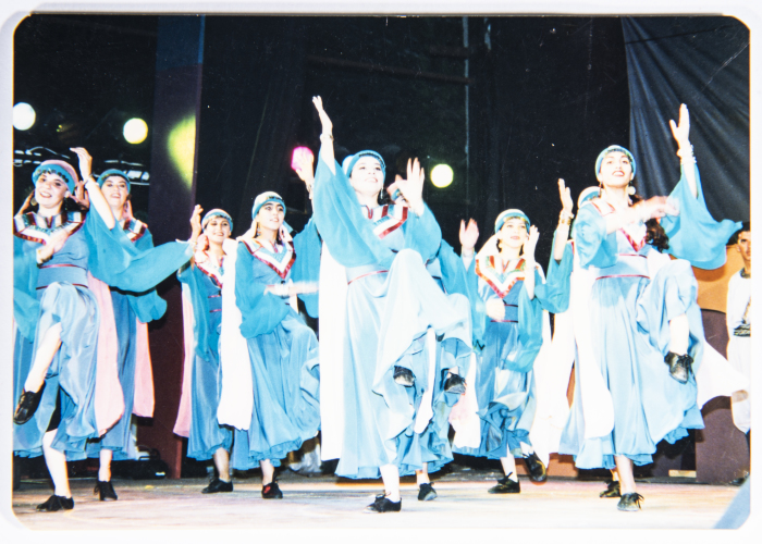 A Glimpse of el-Funoun Palestinian Popular Dance Troupe's “Zaghareed” Dance Show in 1997